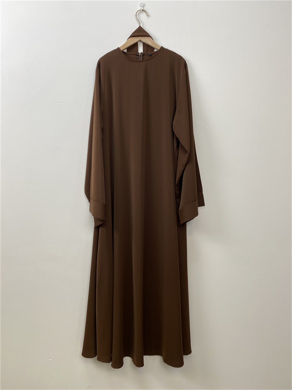 Modest Closed Abaya With Belt - Dark Brown