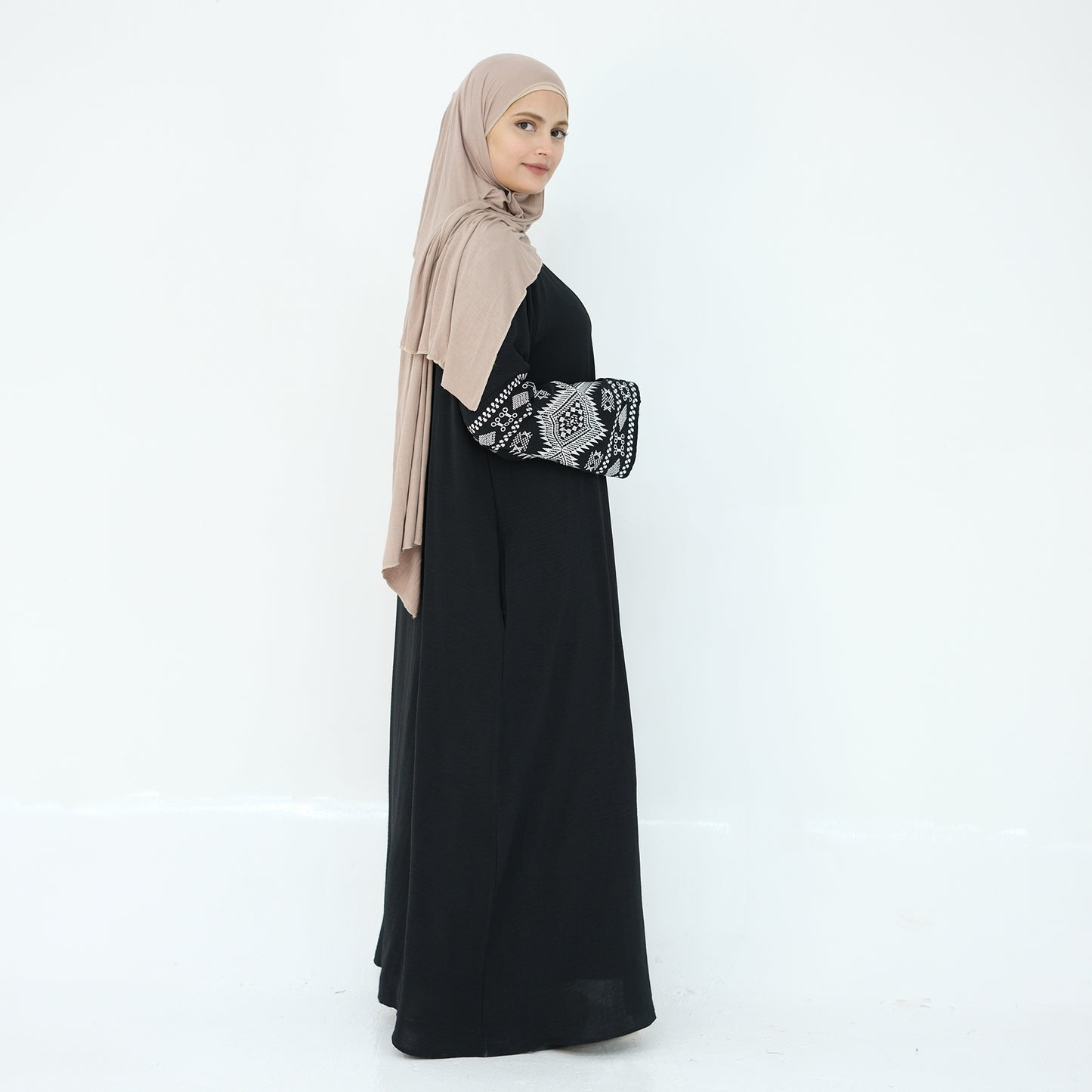 Mosaic Embroidered Sleeve Open Abaya - Black