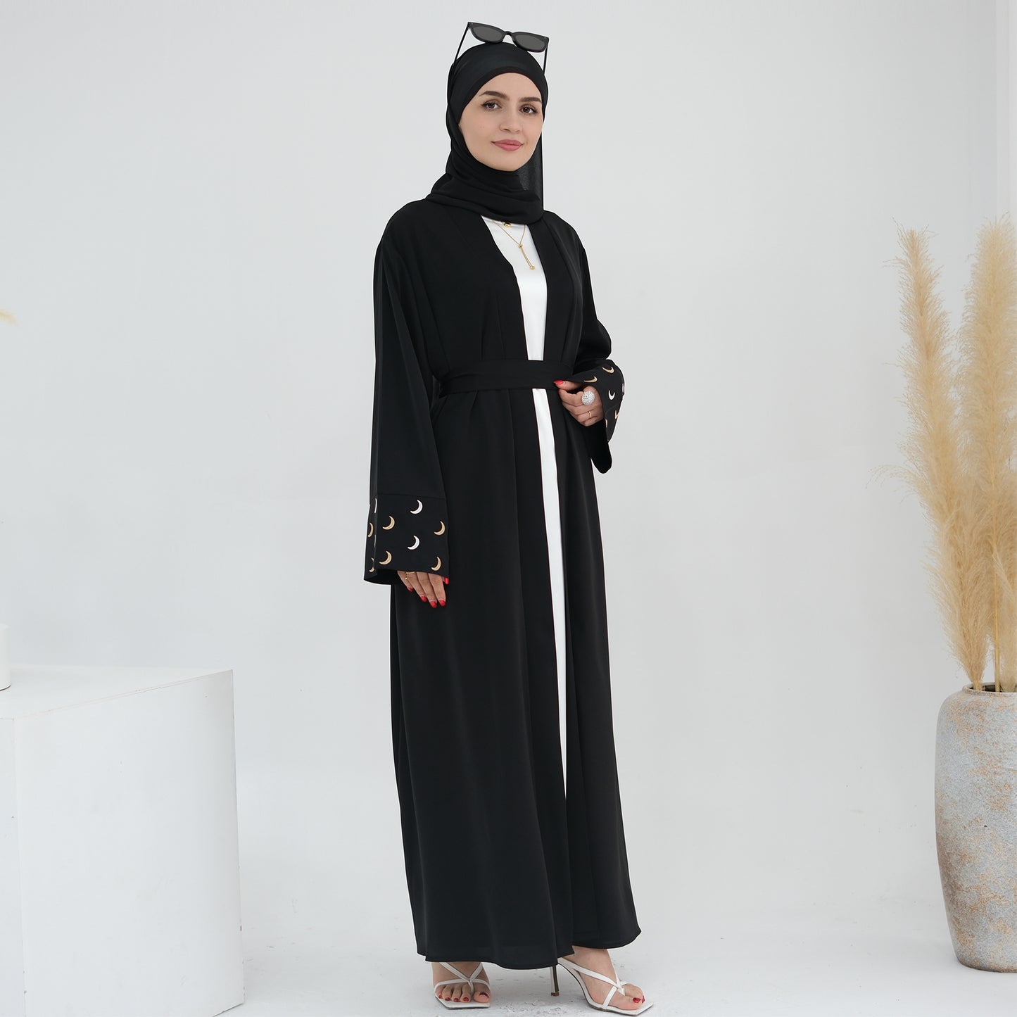 Modest Crescent Moon Sleeve Open Abaya - Black