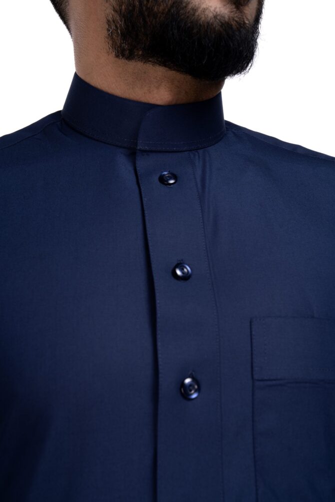 Al-Shiaka® Saudi Collared Thobe - Navy Blue