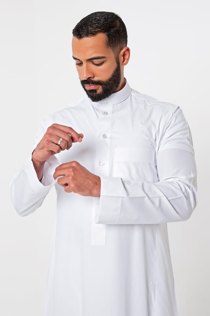 Al-Shiaka® Saudi Collared Thobe - White